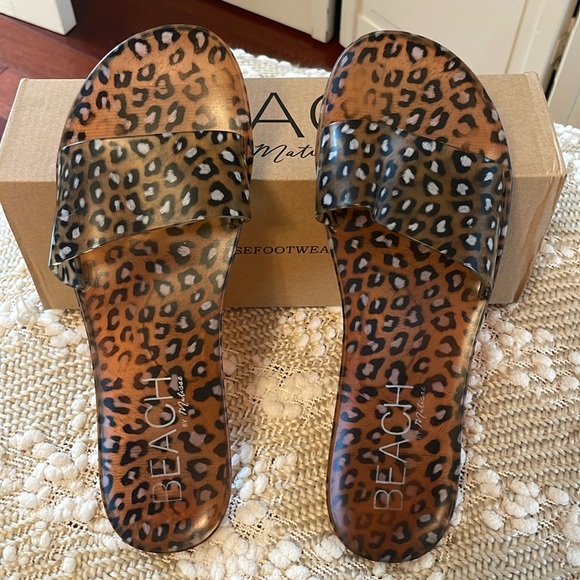 Jellly Sandals - Picture 1 of 3